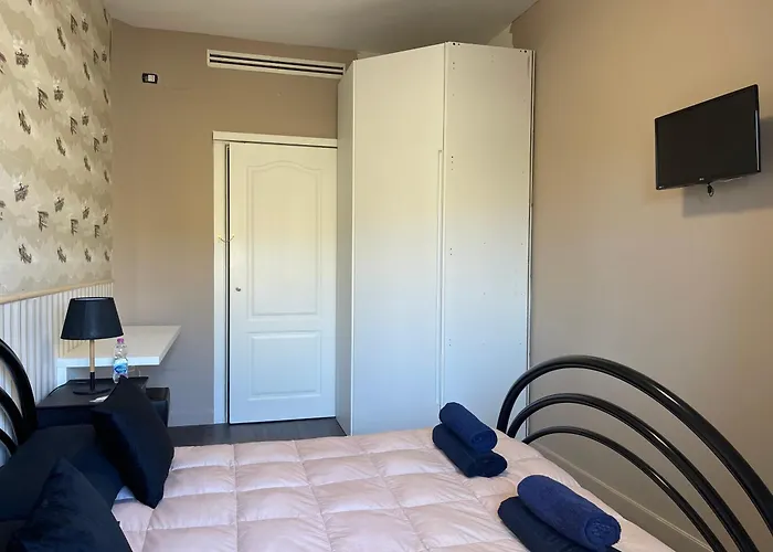 Casa Al Mare Mattia Apartment *