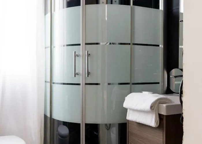 Casa Al Mare Mattia Apartment *