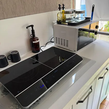 Casa Al Mare Mattia Apartmán *